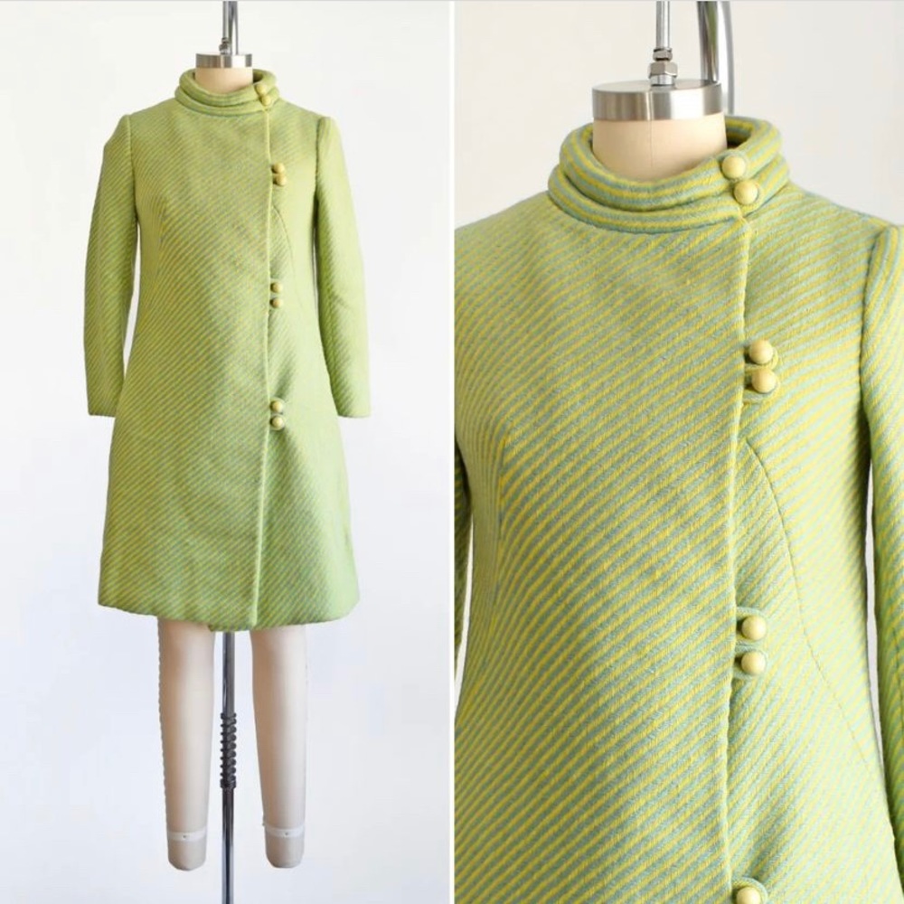 AUTHENTIC VINTAGE 1960’s Mod Coat